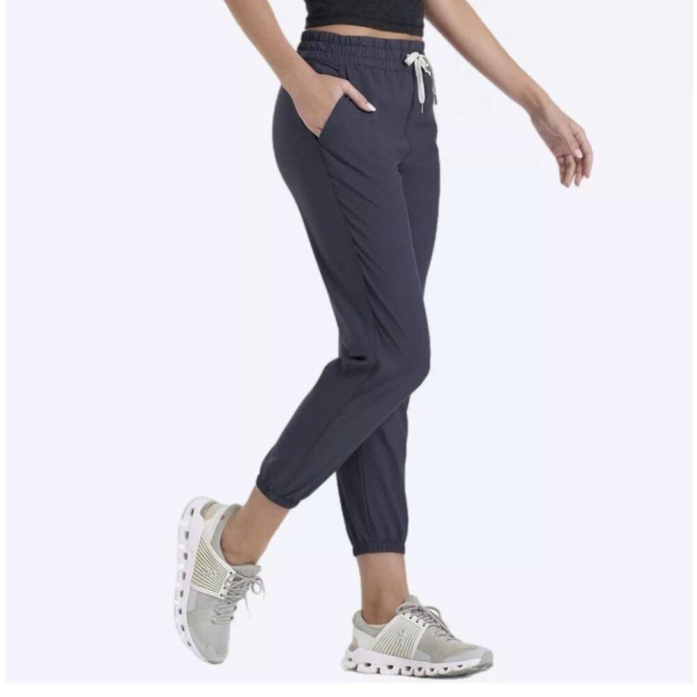 Navy Women's Vuori Weekend Joggers XS
